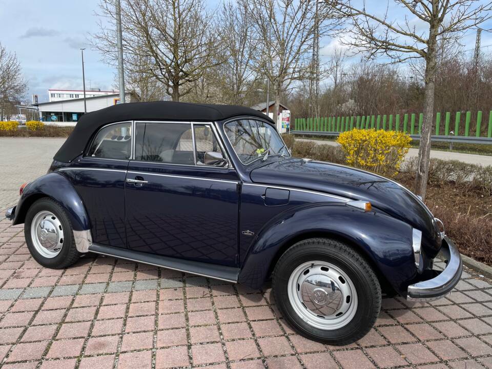 Immagine 4/17 di Volkswagen Maggiolone 1302 LS (1972)