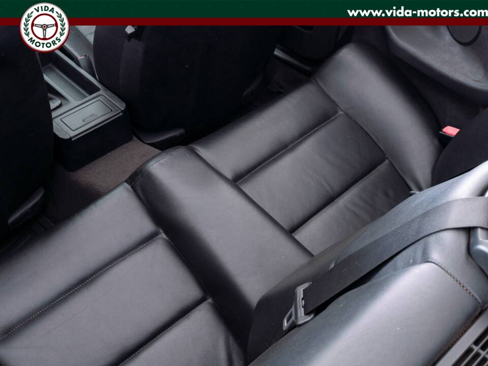 Immagine 14/17 di BMW 318i (1996)