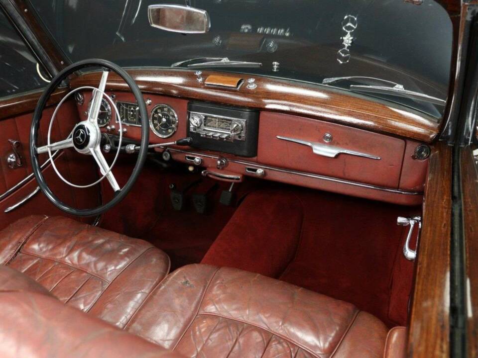 Image 19/30 of Mercedes-Benz 220 Cabriolet A (1955)