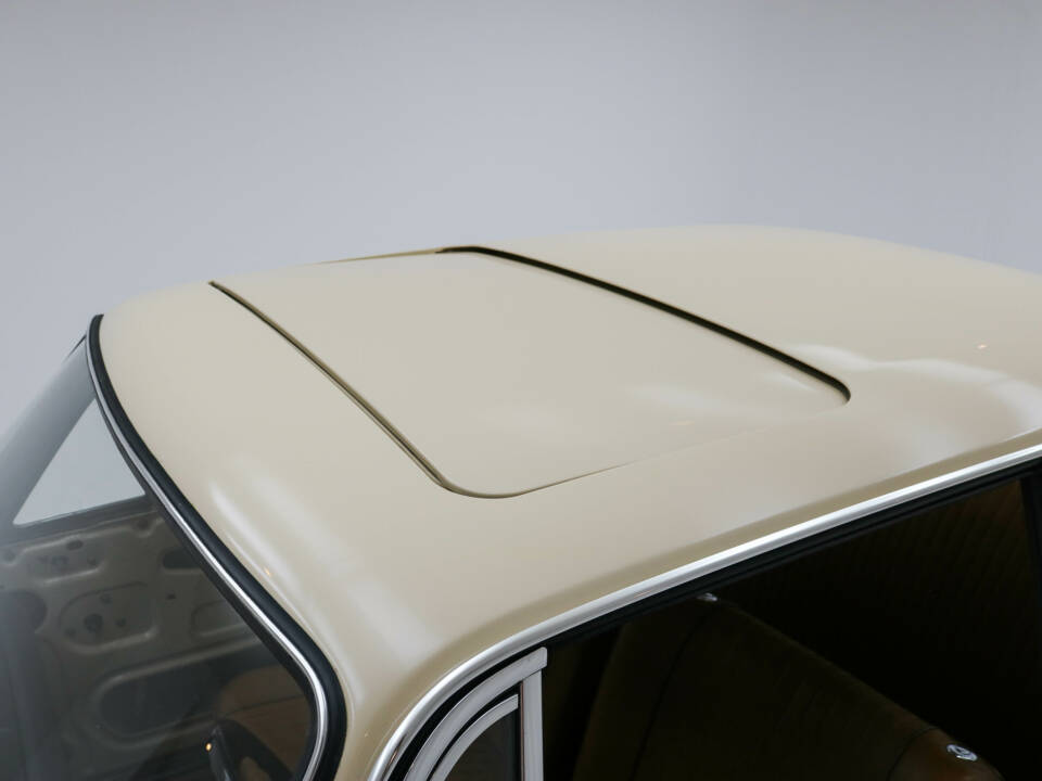 Bild 16/20 von BMW 2002 (1971)