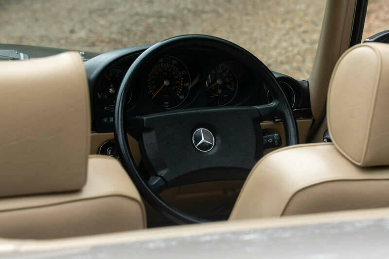 Imagen 41/50 de Mercedes-Benz 300 SL (1989)