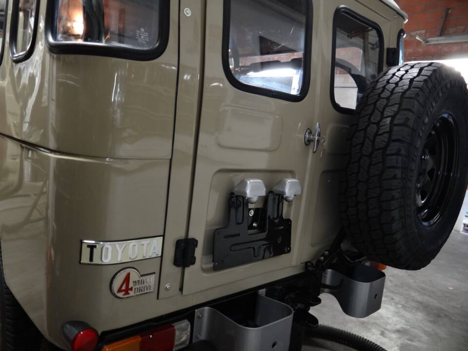 Afbeelding 4/31 van Toyota Land Cruiser BJ 43 (1979)