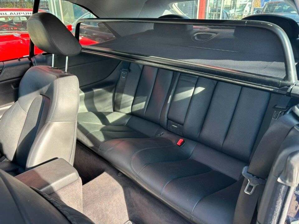 Image 12/16 de Mercedes-Benz CLK 320 (1999)