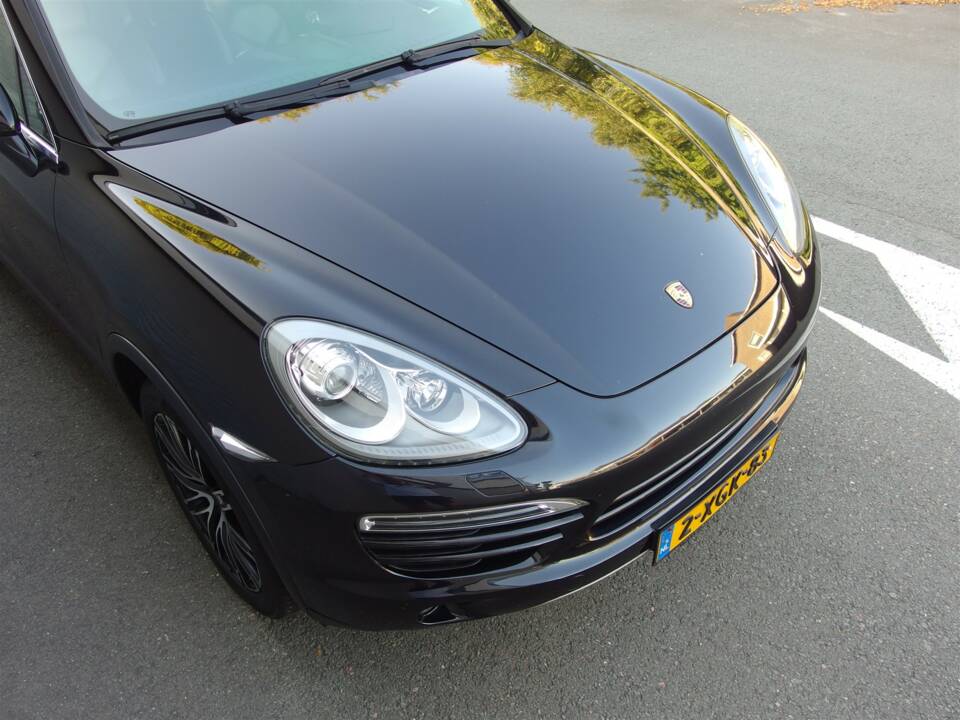 Image 10/96 of Porsche Cayenne S Diesel (2013)