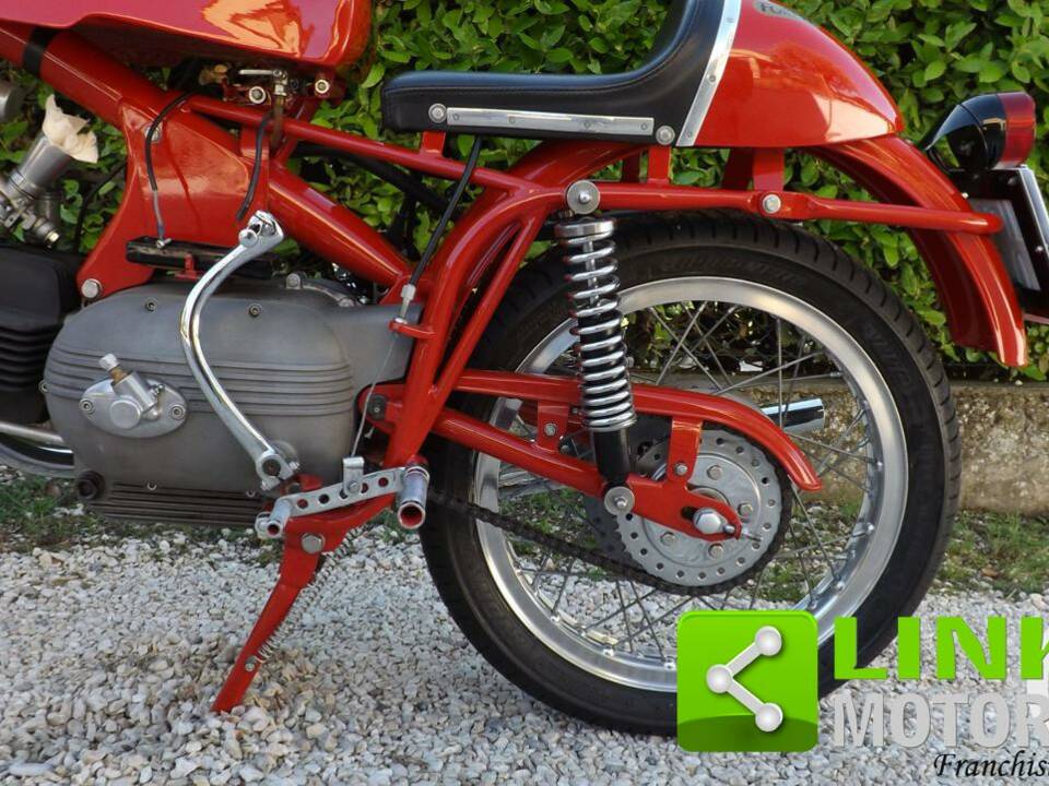 Bild 5/10 von Aermacchi DUMMY (1960)