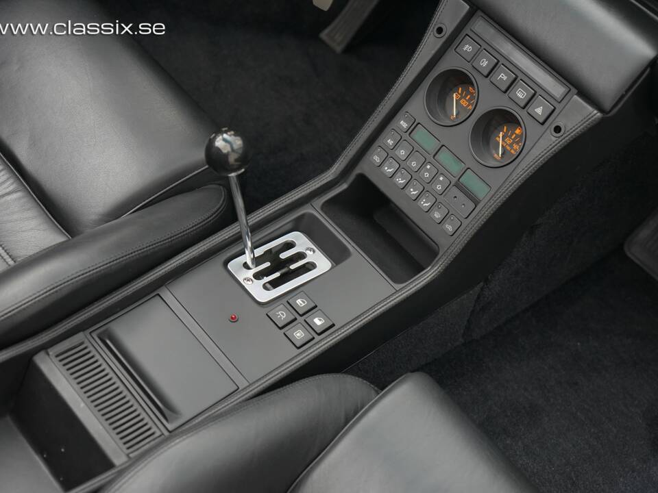 Imagen 7/27 de Ferrari 348 TS (1992)