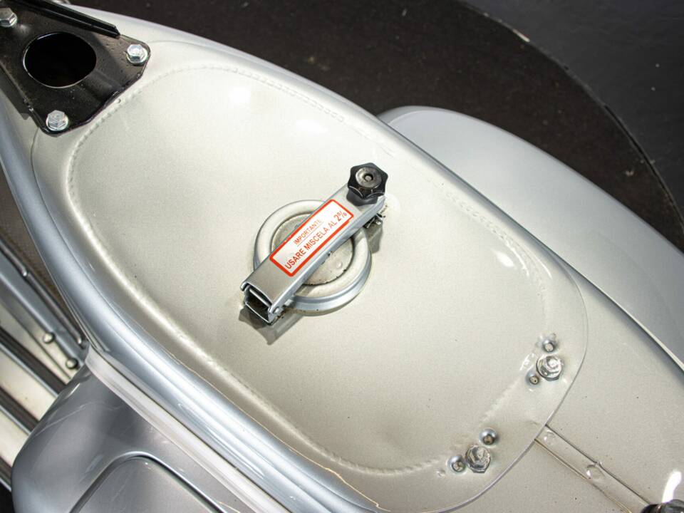 Bild 45/50 von Piaggio Vespa 150 Sprint (1967)