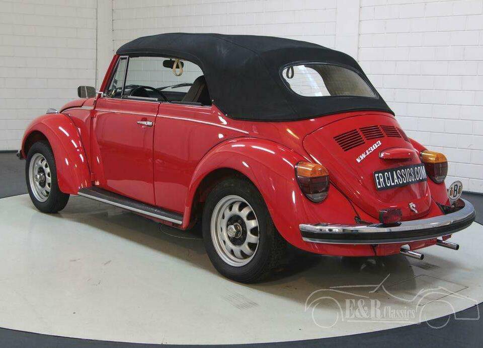 Image 13/19 de Volkswagen Coccinelle 1300 (1972)