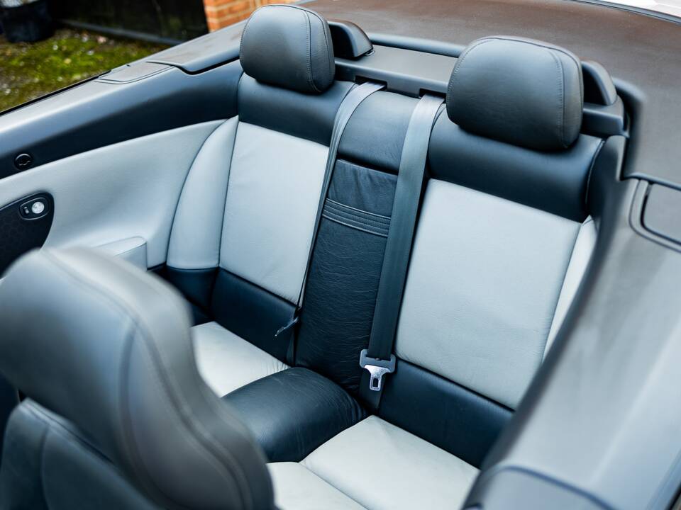 Image 28/48 of Volvo C70 2.0 T (2001)