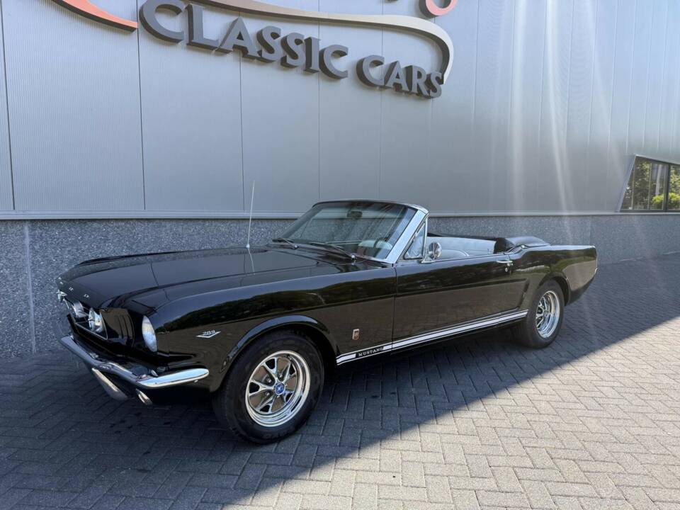 Image 5/47 de Ford Mustang 390 GTA (1966)
