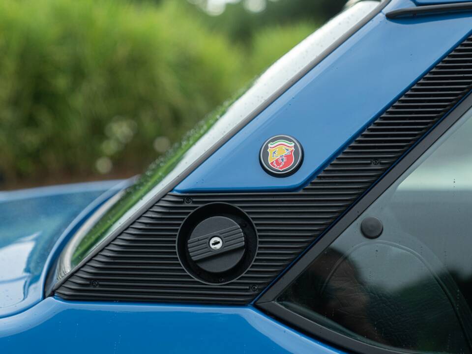 Image 11/50 of FIAT 131 Abarth Rally (1981)