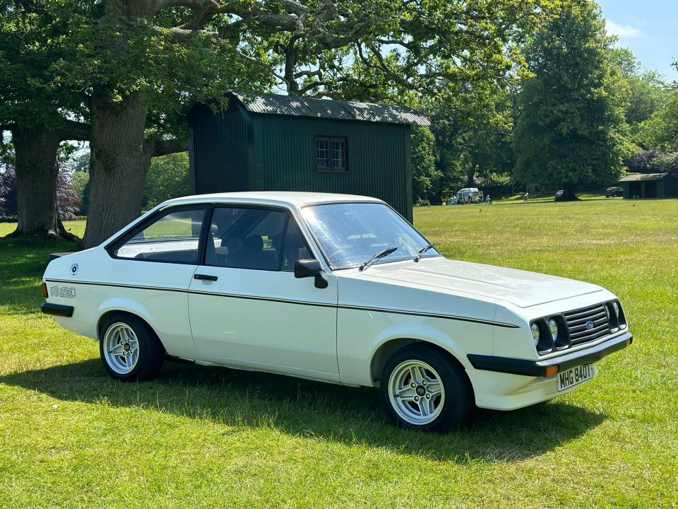 Image 8/50 of Ford Escort RS 2000 (1978)