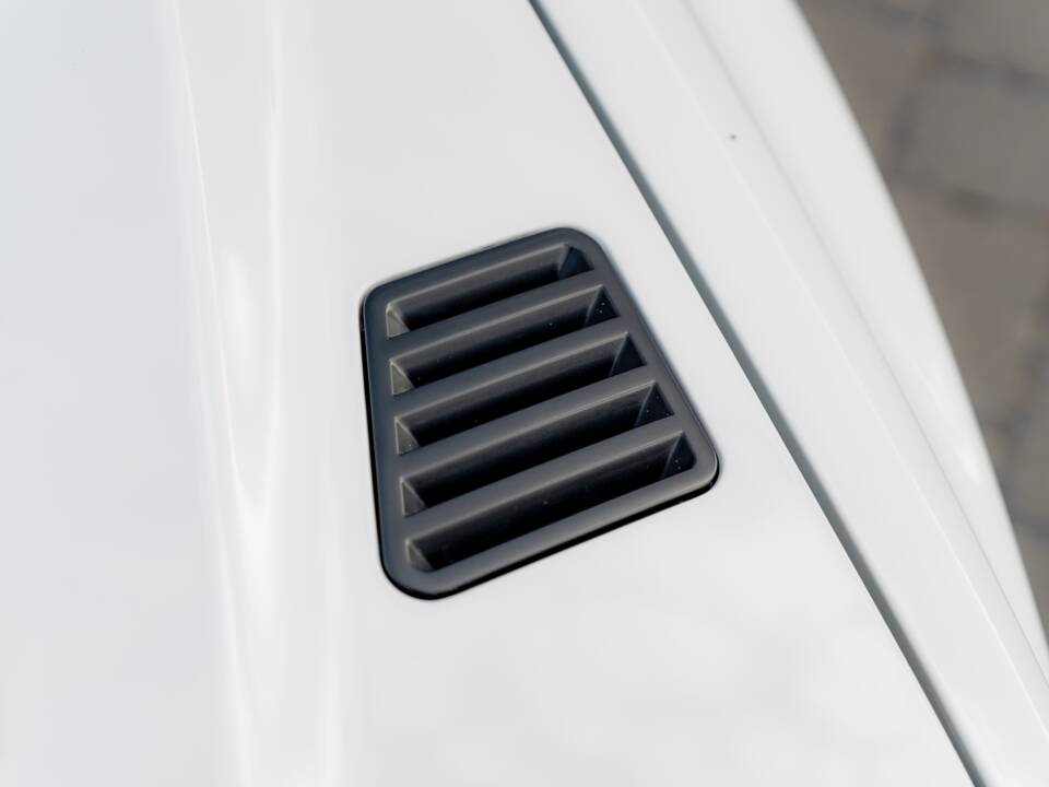 Imagen 20/96 de Lancia Delta HF Integrale Evoluzione I "Martini 5" (1992)