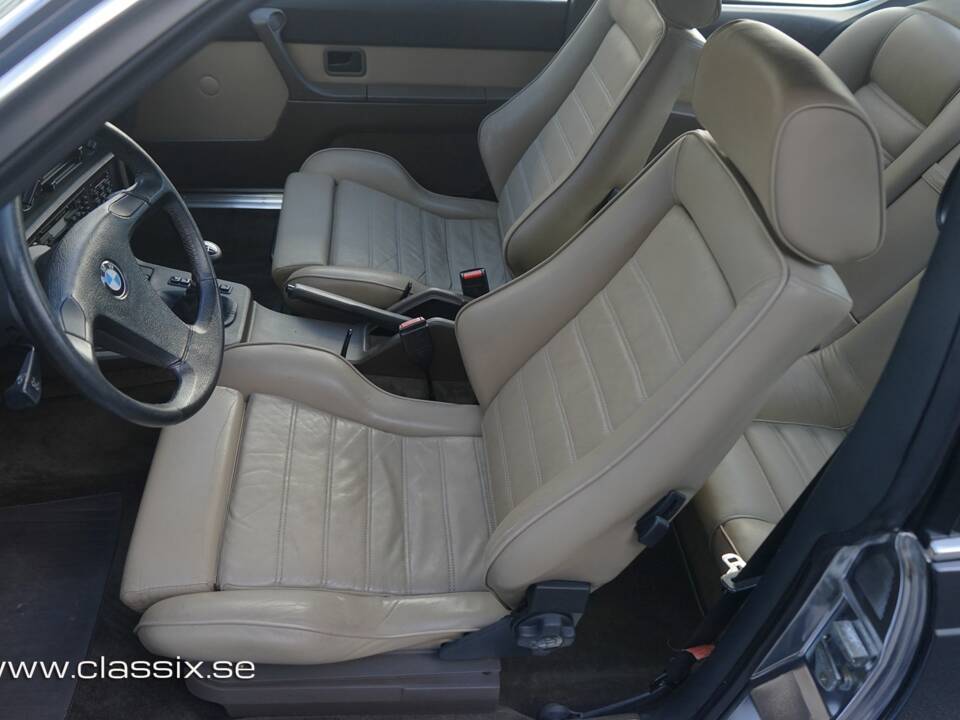 Bild 15/21 von BMW 635 CSi (1983)