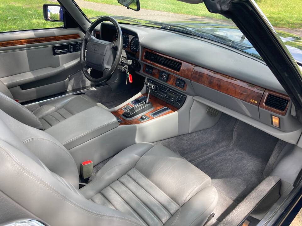 Bild 25/35 von Jaguar XJS 6.0 (1994)