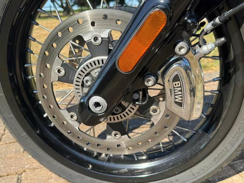 Image 28/32 of BMW R 18 (2022)