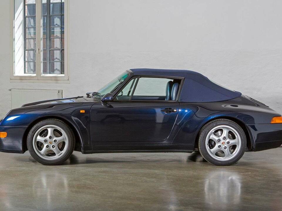 Afbeelding 14/35 van Porsche 911 Carrera (1995)