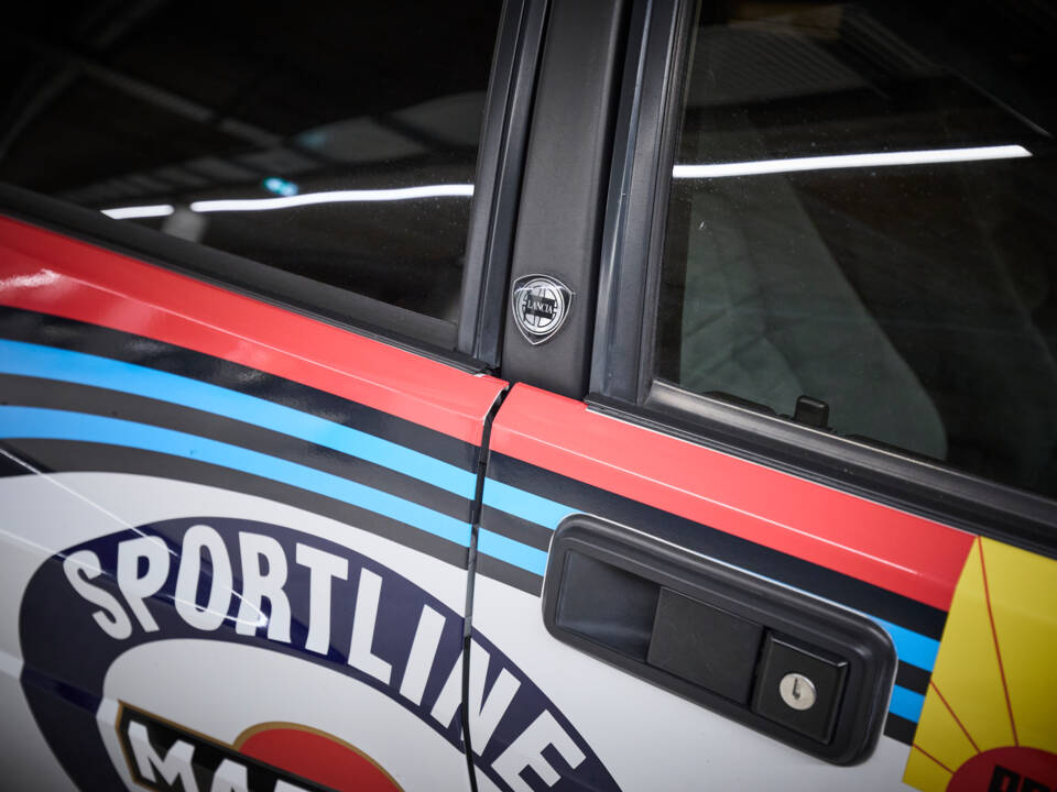 Bild 34/98 von Lancia Delta HF Integrale Evoluzione I &quot;Martini 6&quot; (1992)