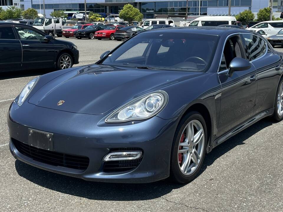 Immagine 1/89 di Porsche Panamera Turbo (2009)