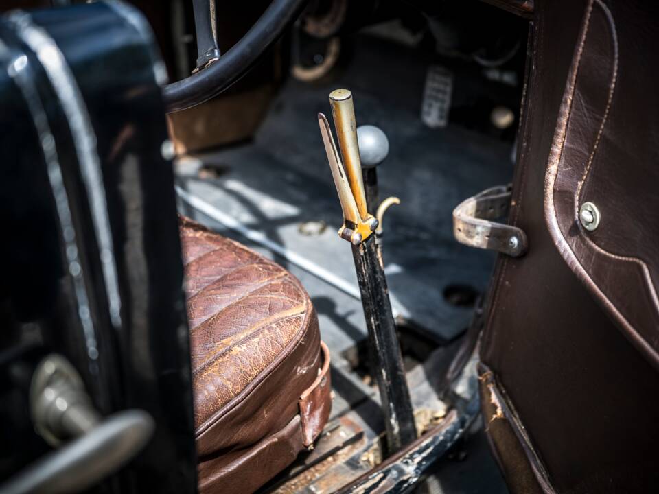 Image 13/23 of Bentley 3 Litre (1925)