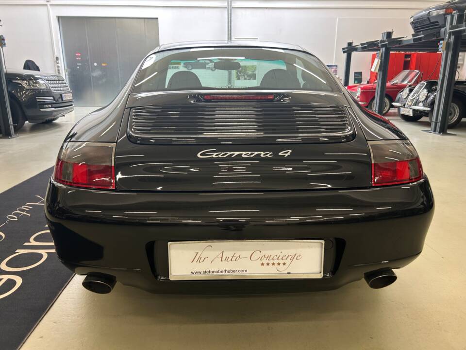Bild 7/29 von Porsche 911 Carrera (2001)