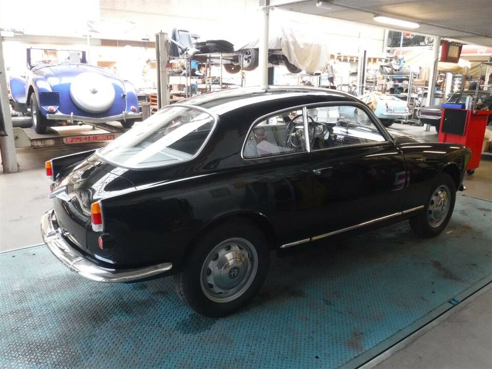 Bild 33/50 von Alfa Romeo Giulietta Sprint (1956)