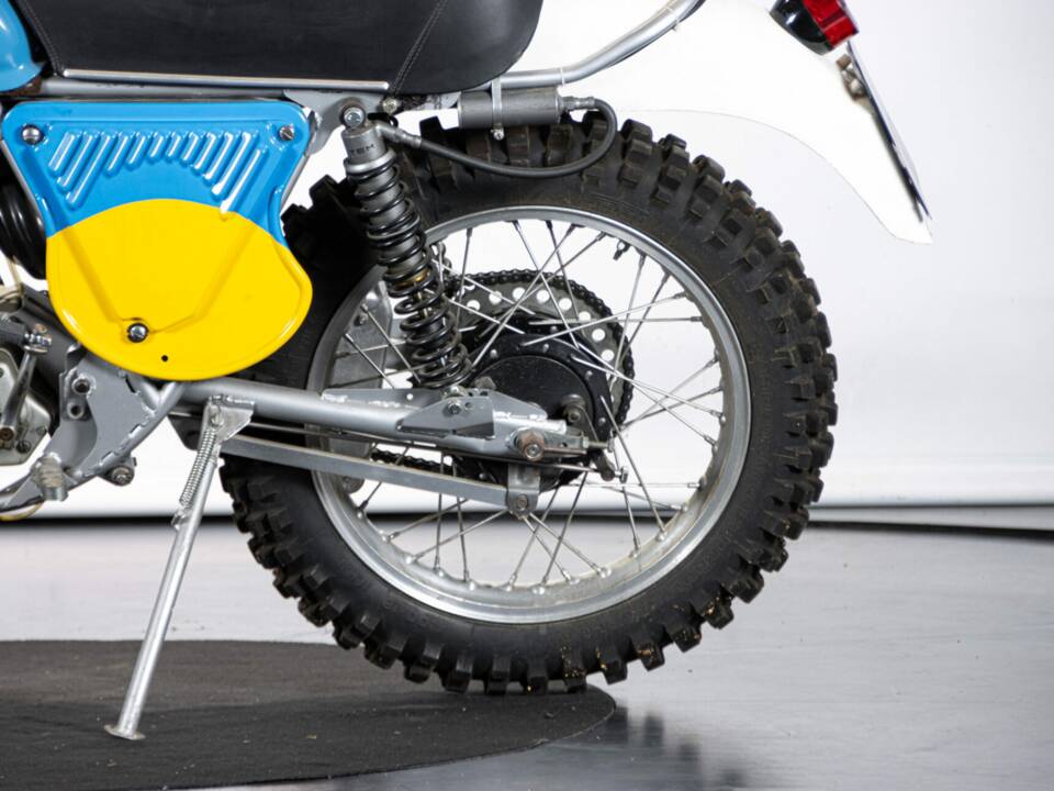 Image 18/42 of KTM 125 MC/GS (1975)