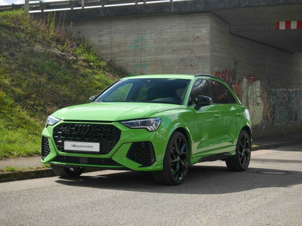 Bild 9/45 von Audi RS Q3 (1900)
