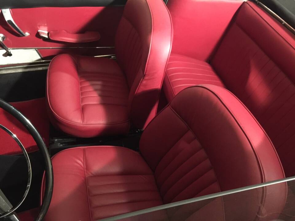 Imagen 6/26 de Peugeot 404 Convertible (1968)