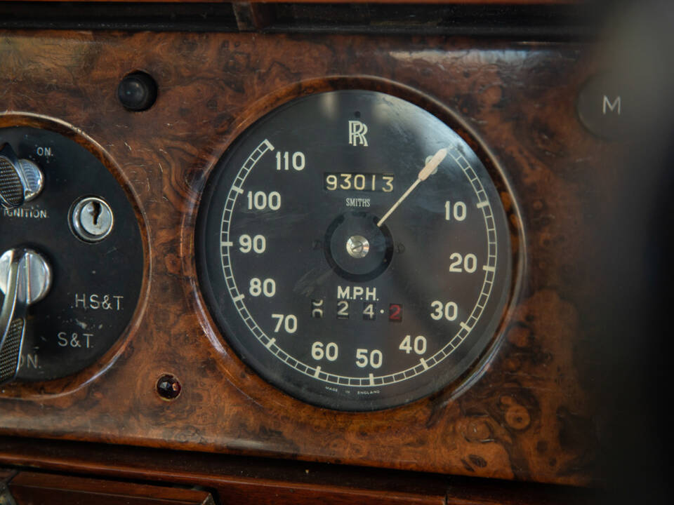 Image 10/38 of Rolls-Royce Silver Dawn (1954)