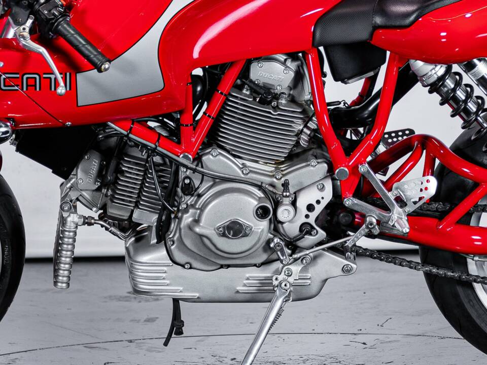 Bild 38/46 von Ducati DUMMY (2002)