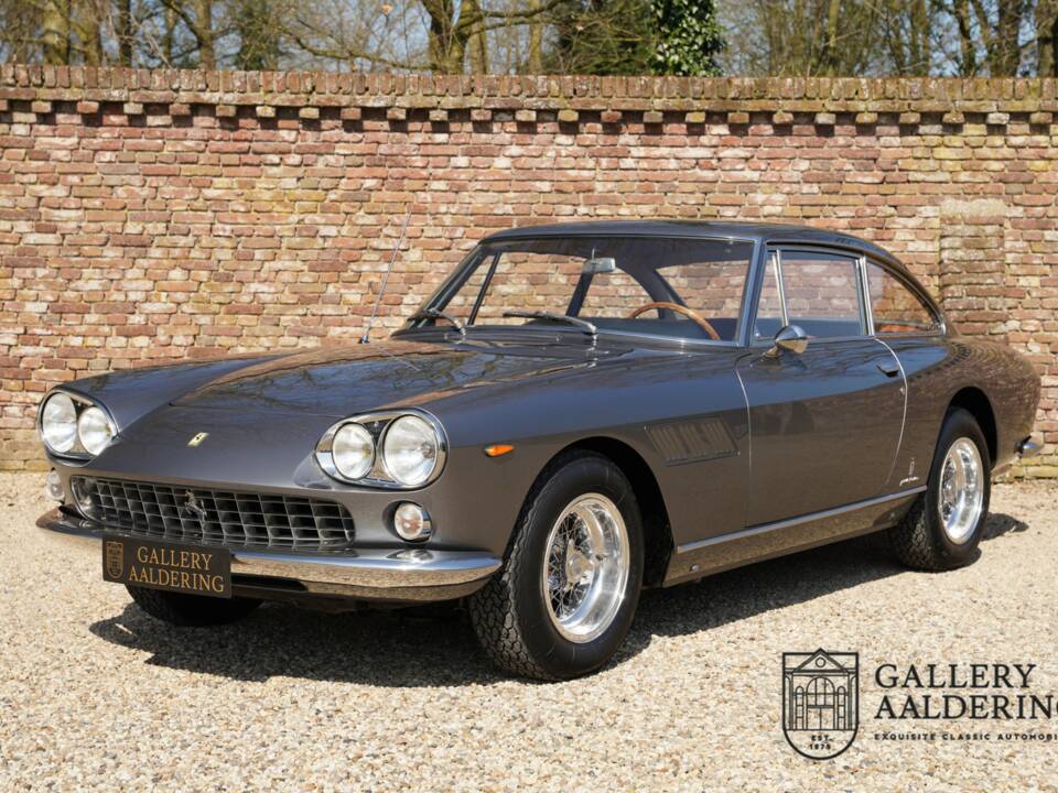 Imagen 23/50 de Ferrari 330 GT 2+2 (1965)