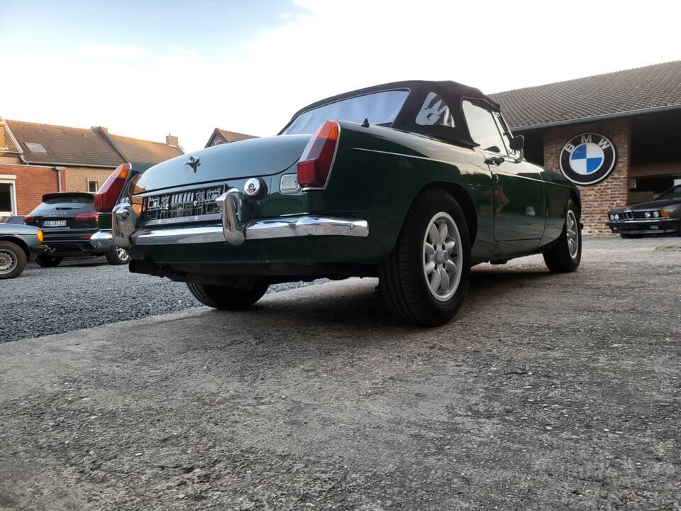 Image 55/58 of MG MGB (1971)
