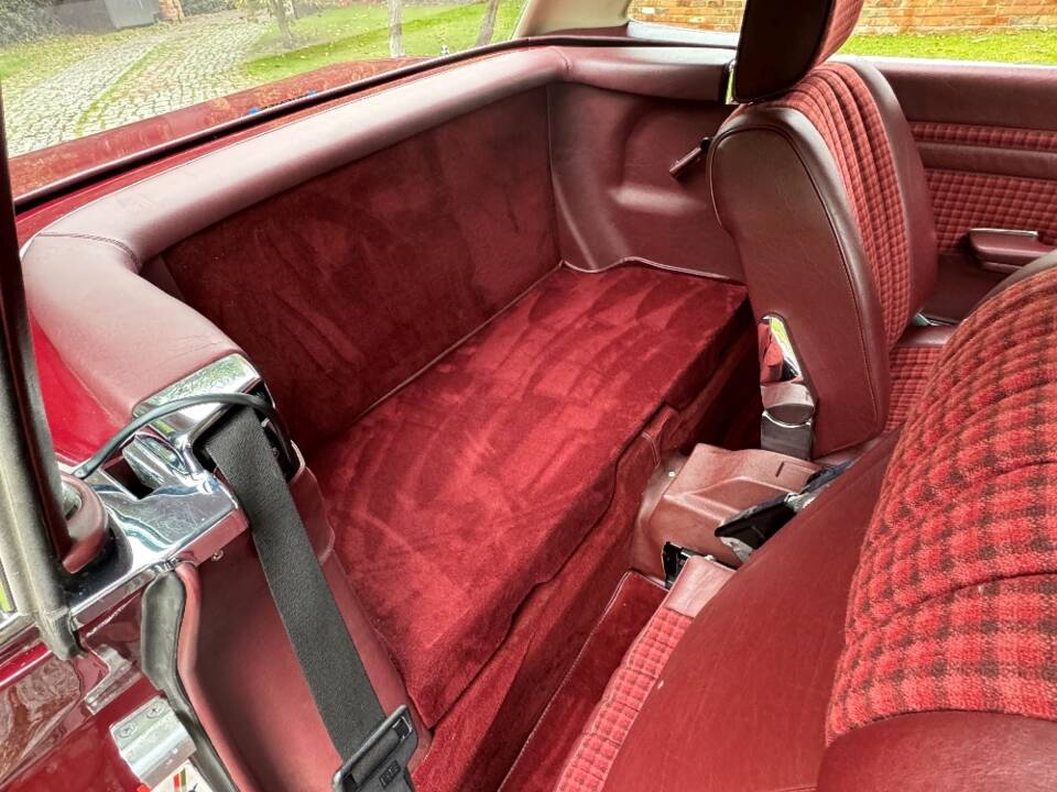 Immagine 24/29 di Mercedes-Benz 280 SL (1985)