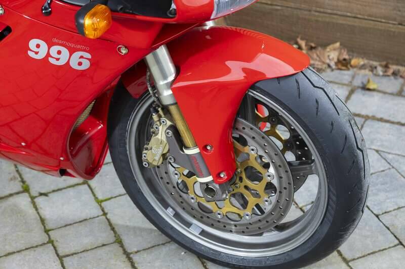 Bild 26/42 von Ducati 996 (2001)
