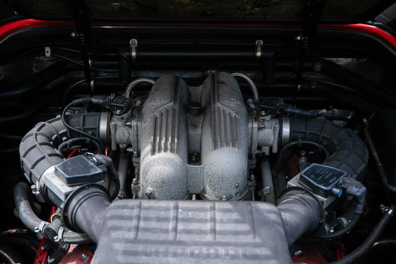 Image 22/50 of Ferrari 348 Spider (1994)