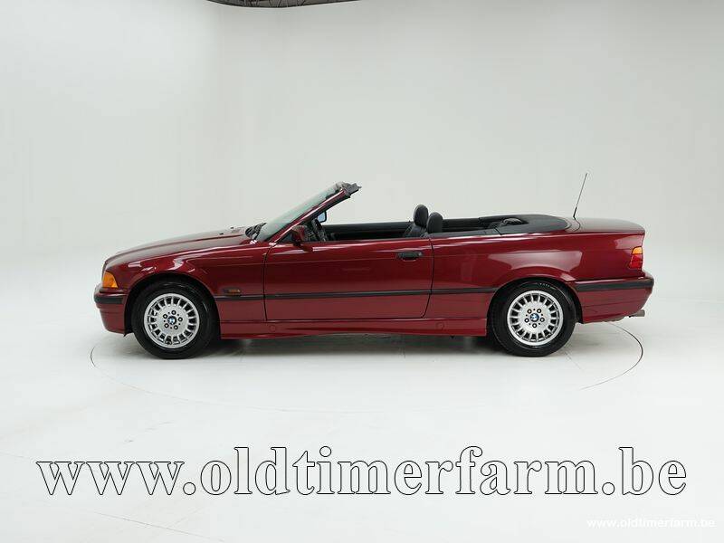 Image 8/15 de BMW 318i (1995)