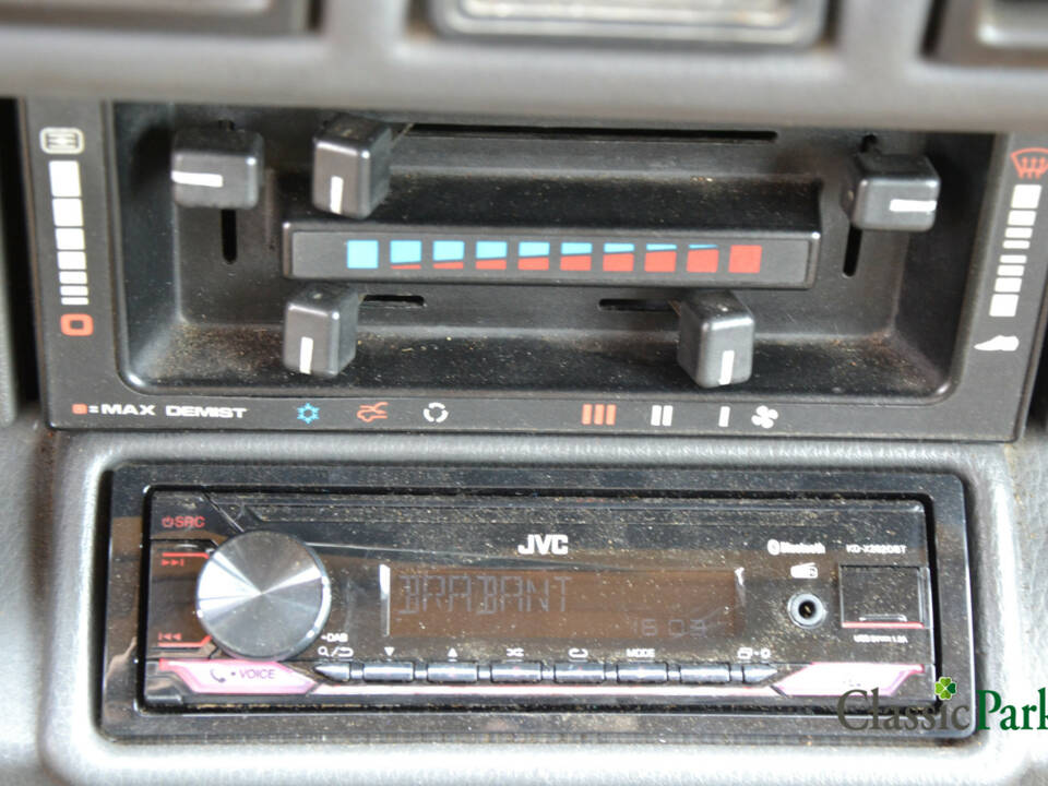 Afbeelding 35/50 van Land Rover Range Rover Classic EFI (1987)