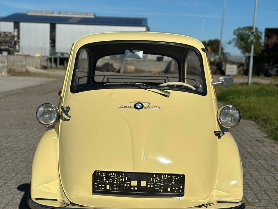 Image 1/12 of BMW Isetta 250 (1959)
