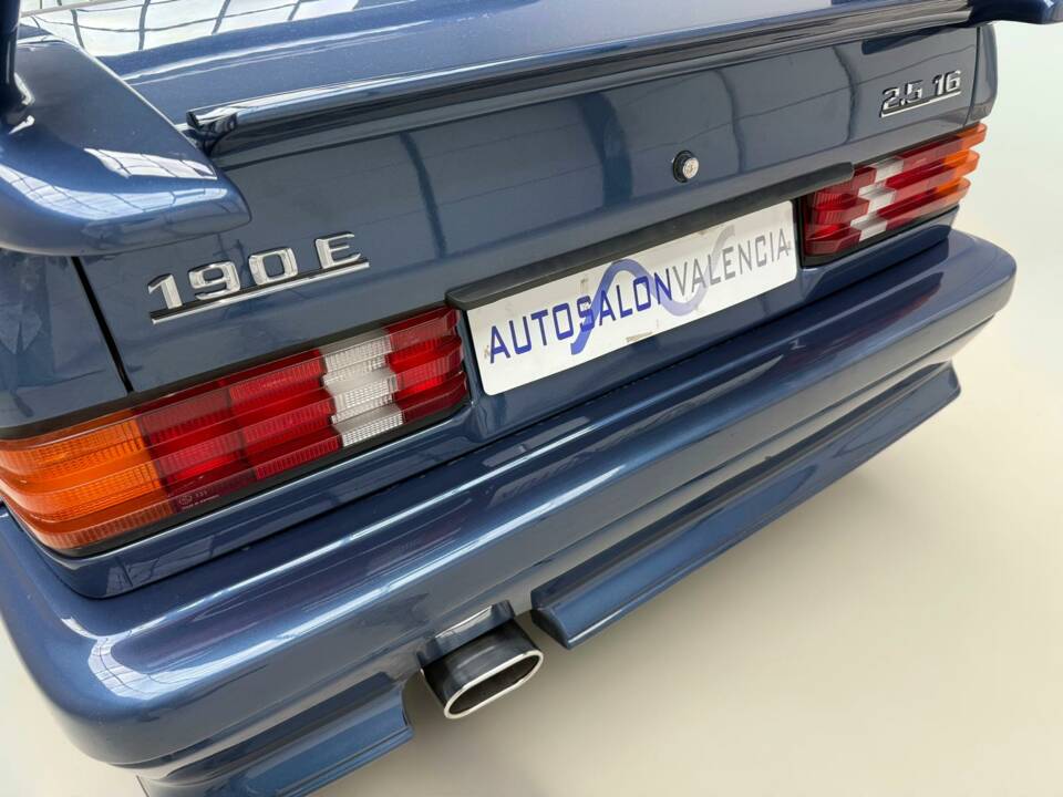 Image 20/28 of Mercedes-Benz C 180 (1994)