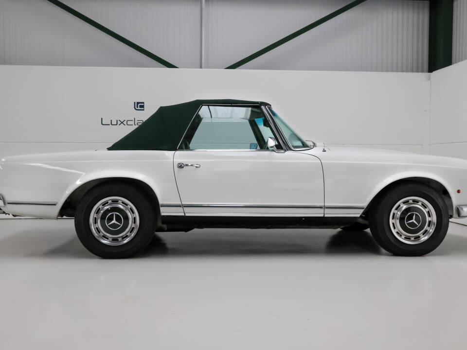 Image 7/31 of Mercedes-Benz 280 SL (1968)