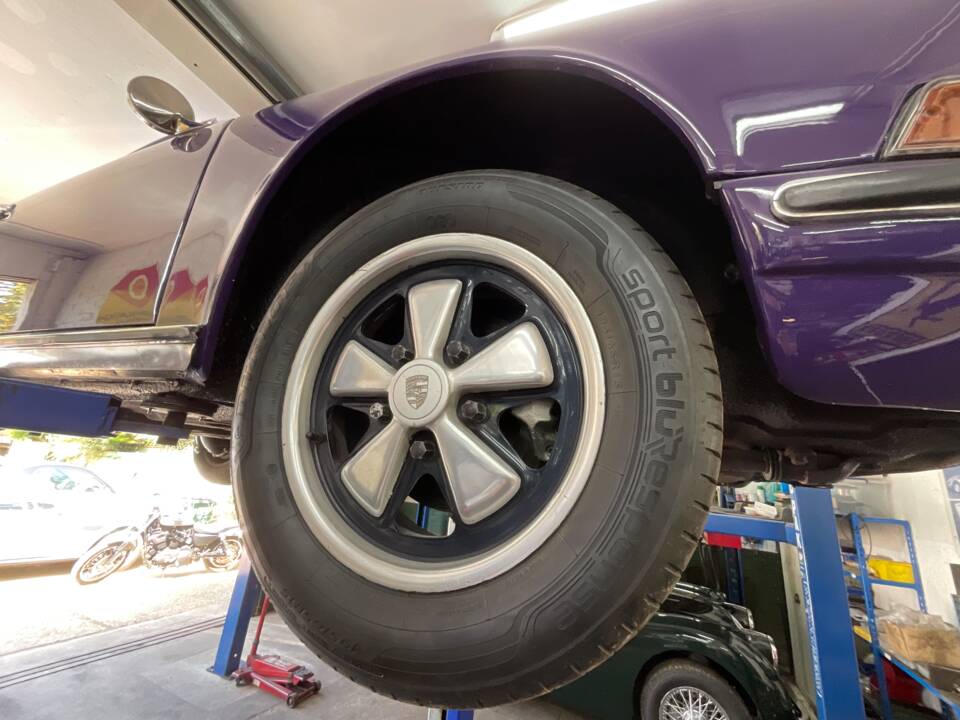Image 29/34 of Porsche 911 2.4 T (1973)