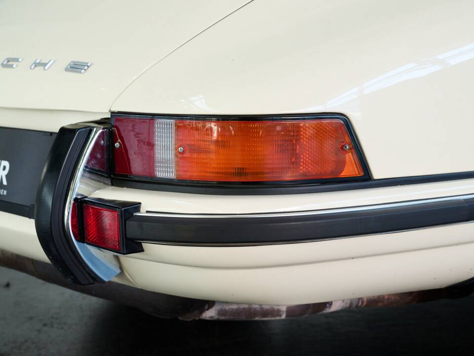 Bild 38/50 von Porsche 911 2.4 T (1972)