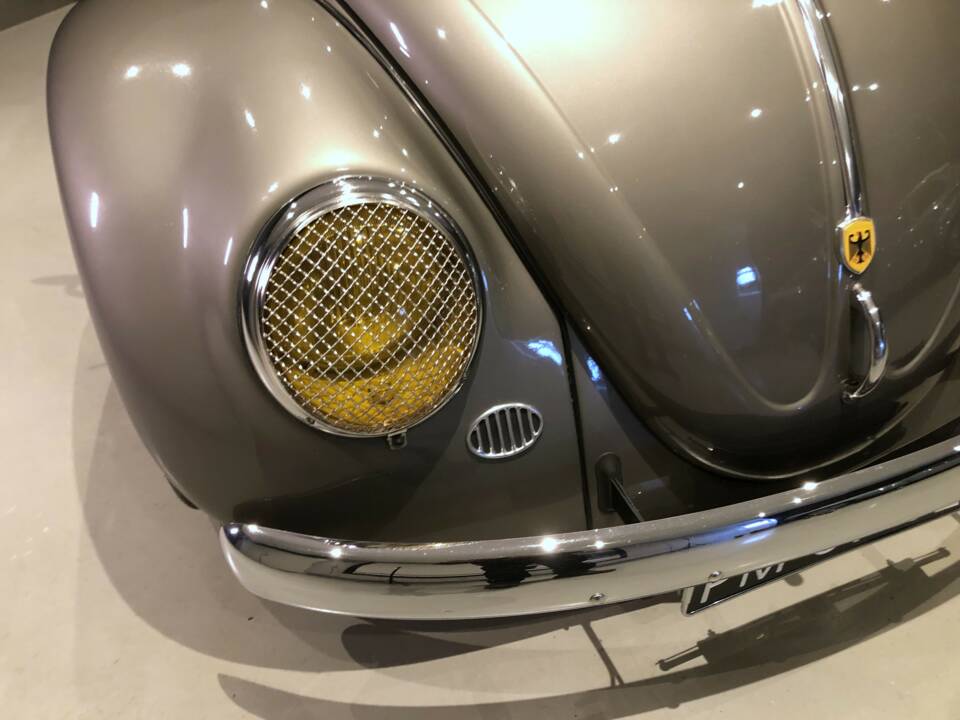 Bild 9/64 von Volkswagen Käfer 1200 Export &quot;Ovali&quot; (1956)