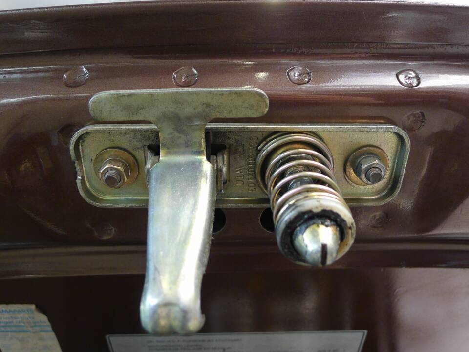 Bild 18/50 von Porsche 928 S (1986)