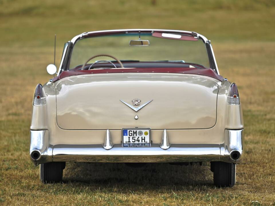 Bild 15/50 von Cadillac 62 Convertible (1954)