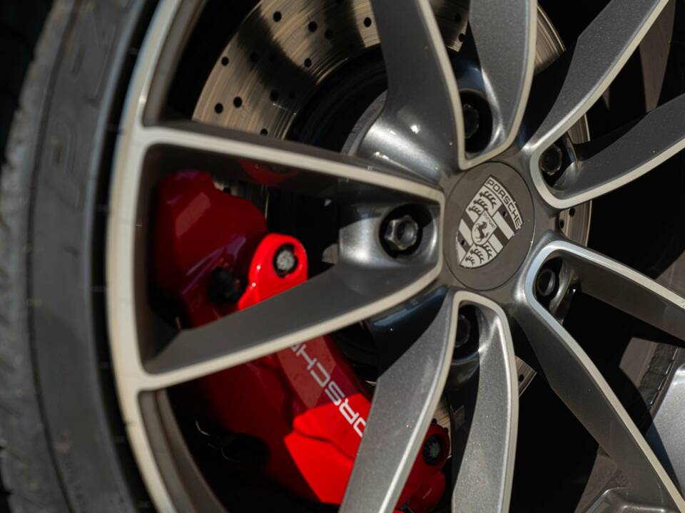 Afbeelding 24/50 van Porsche 911 Carrera 4S (2019)