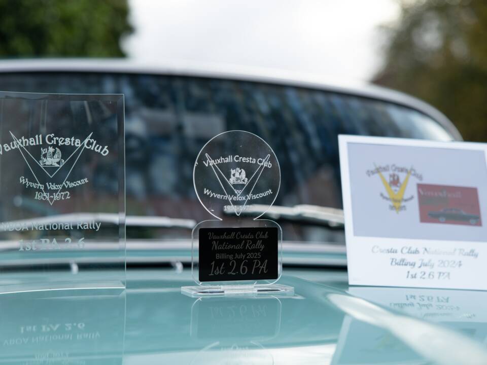 Bild 9/50 von Vauxhall Cresta (1961)