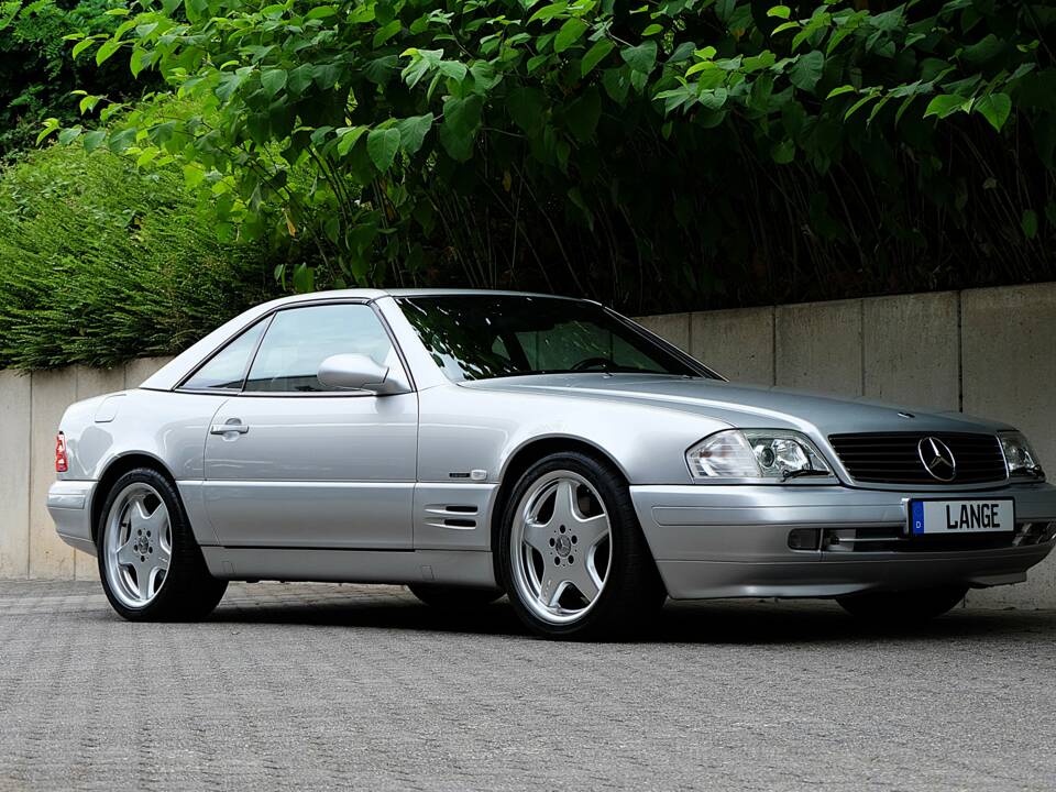 Imagen 2/13 de Mercedes-Benz SL 320 &quot;Final Edition&quot; (2001)