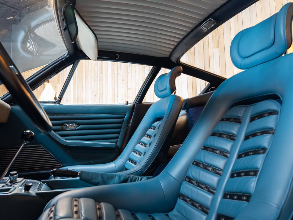 Image 42/74 of Ferrari 365 GTB/4 Daytona (1971)